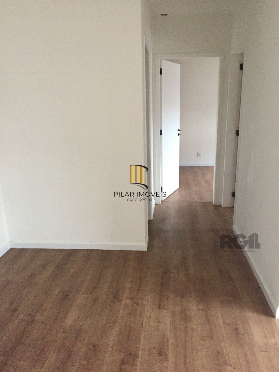   Excelente apartamento de dois dormitórios no bairro Bom Jesus em Porto Alegre. 