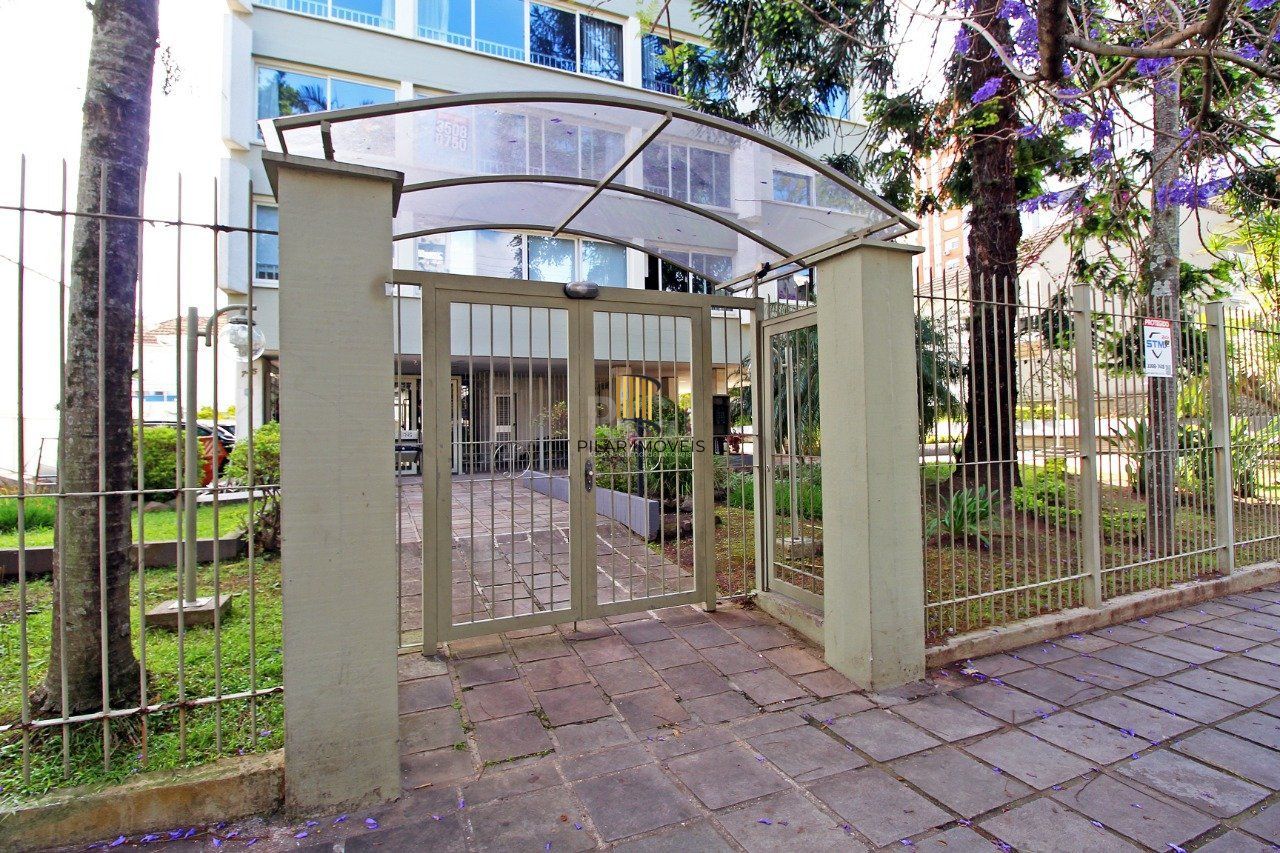 Apartamento para Venda - 245.75m², 3 dormitórios, sendo 1 suites, 2 vagas - Moinhos de Vento