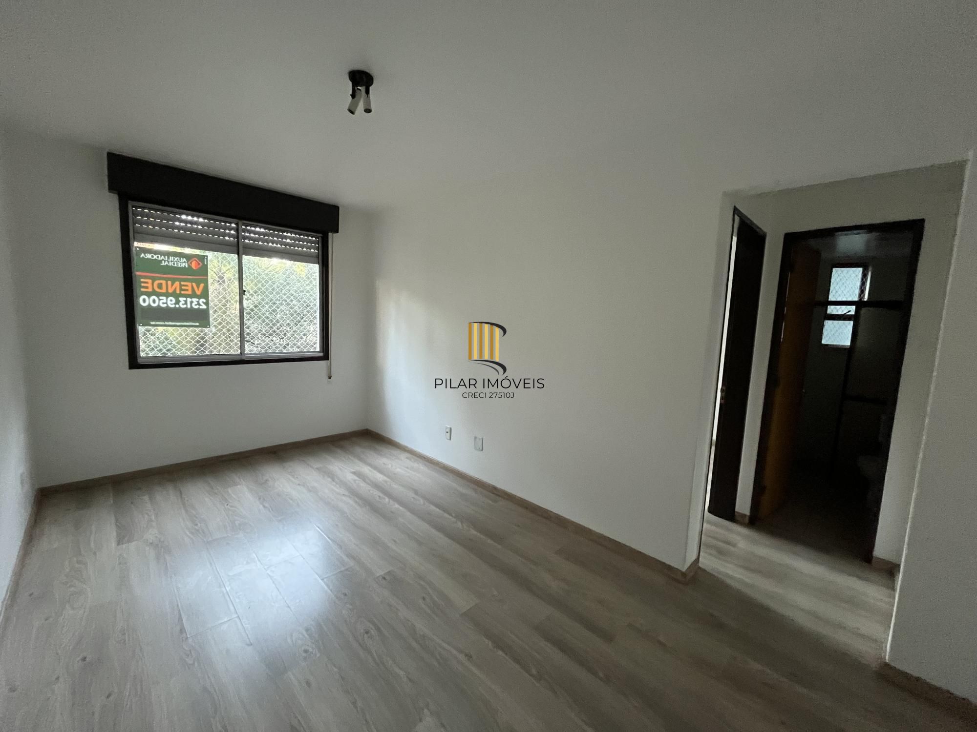 Apartamento de um quarto com uma vaga de garagem por convenção na Av. Ipiranga