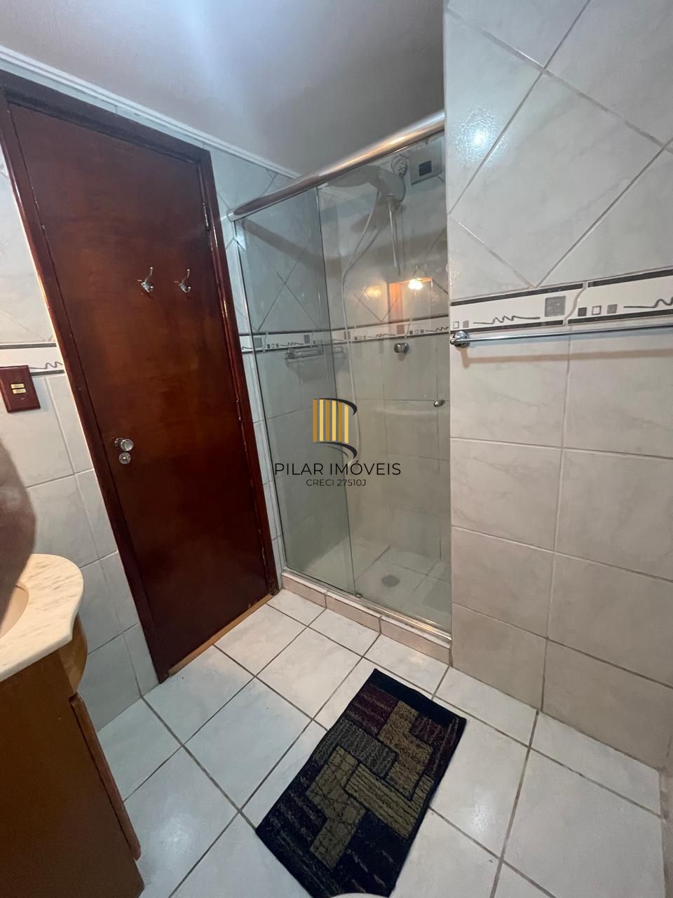 Apartamento de 3 quartos e 1 vaga garagem no bairro Rio Branco em Porto Alegre