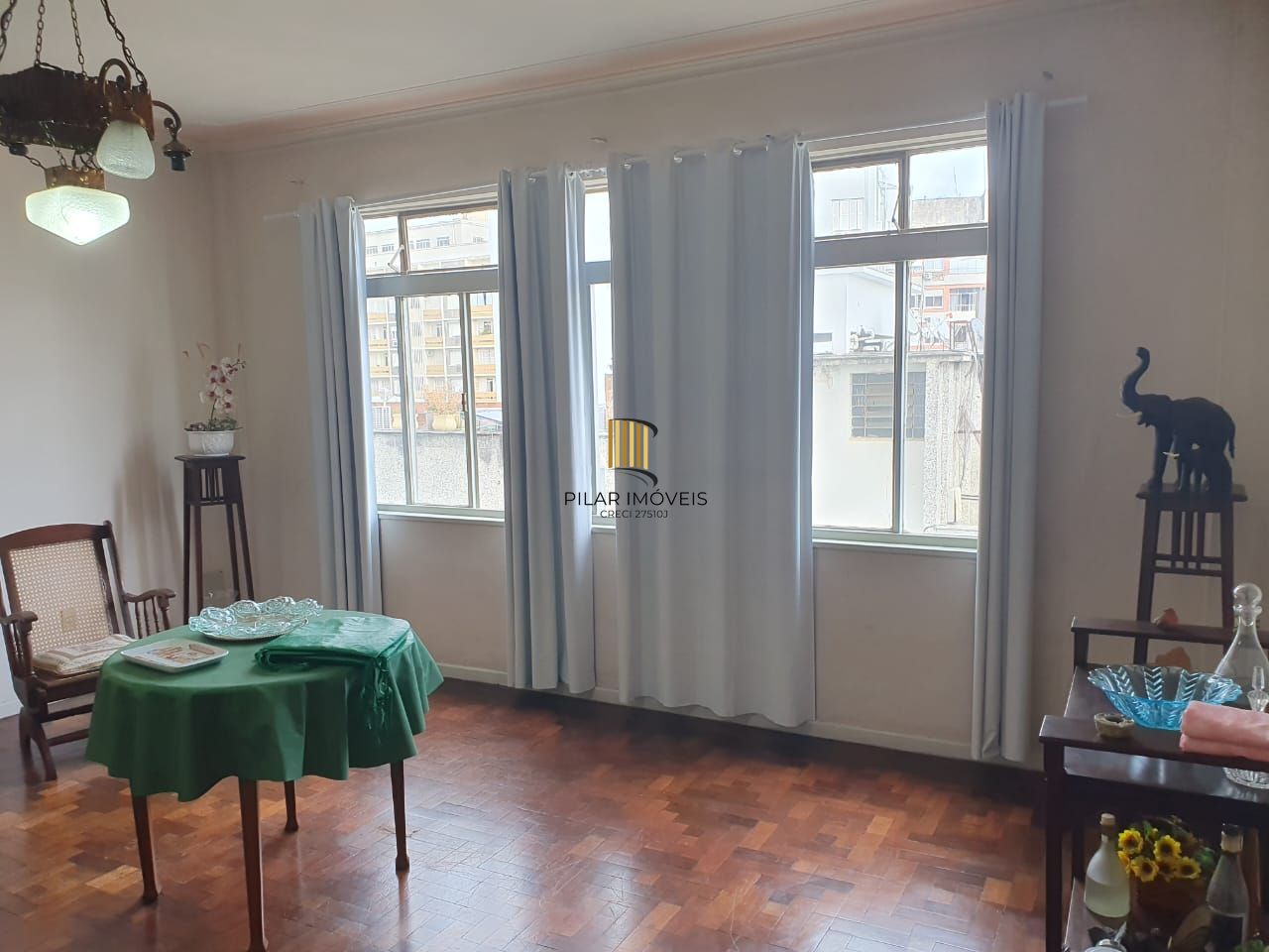 Apartamento de 3 quartos no bairro Independência em Porto Alegre
