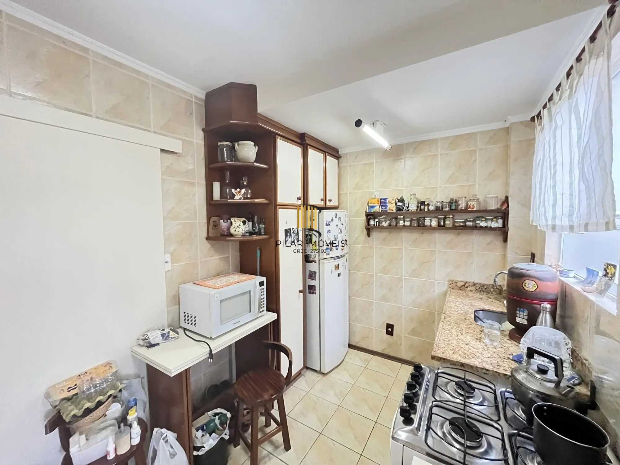 Apartamento garden de 1 dormitório transformado 2 quartos no bairro Cidade Baixa