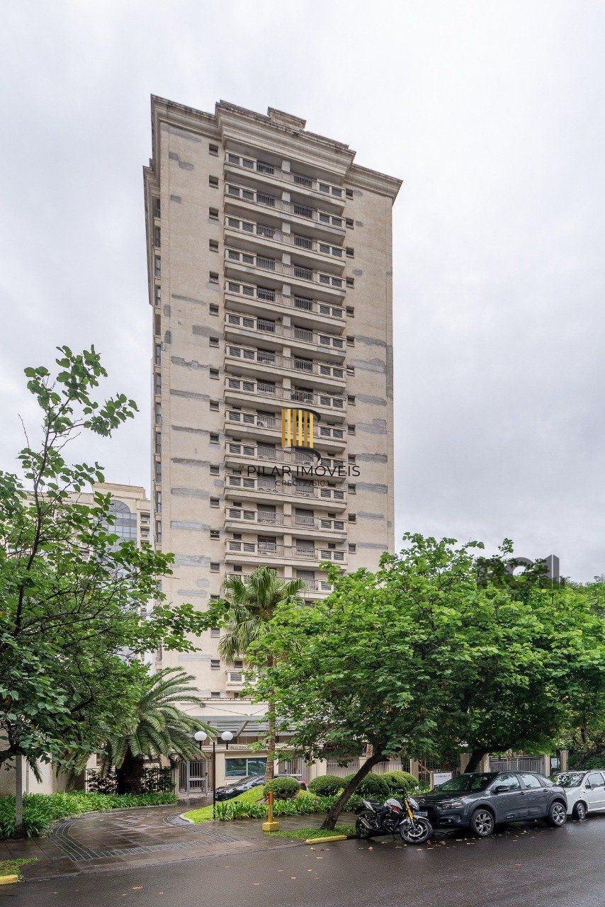 Apartamento Para Comprar Com 1 Dormitório , 57 m² R$ 600.000,00 - Três Figueiras