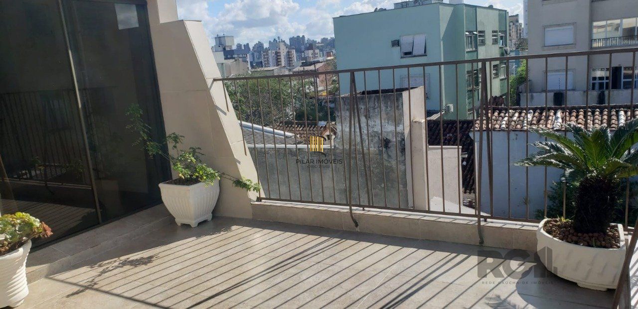 Apartamento de um quarto no bairro Santana em Porto Alegre.