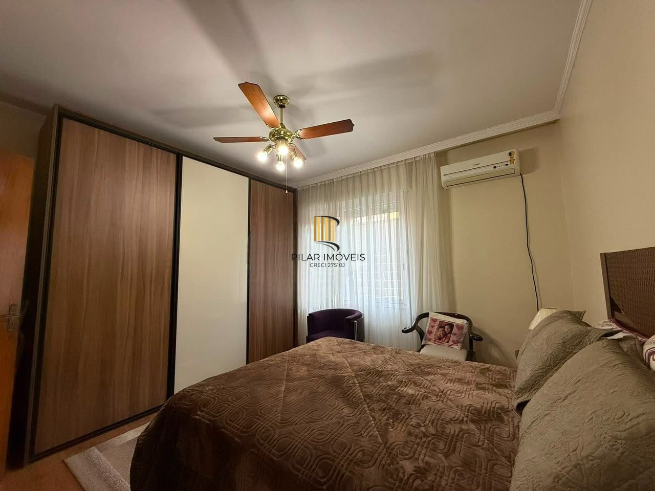 Apartamento térreo no bairro Menino Deus em Porto Alegre