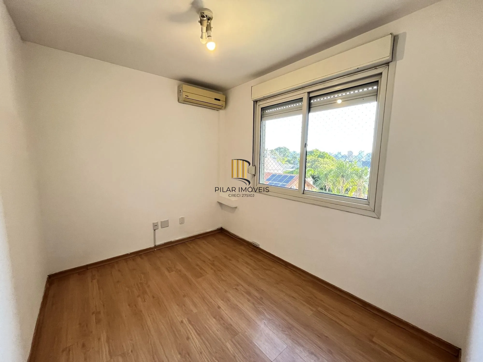 Apartamento de 3 quartos e 1 vaga de garagem no bairro Chácara da Pedras em POA