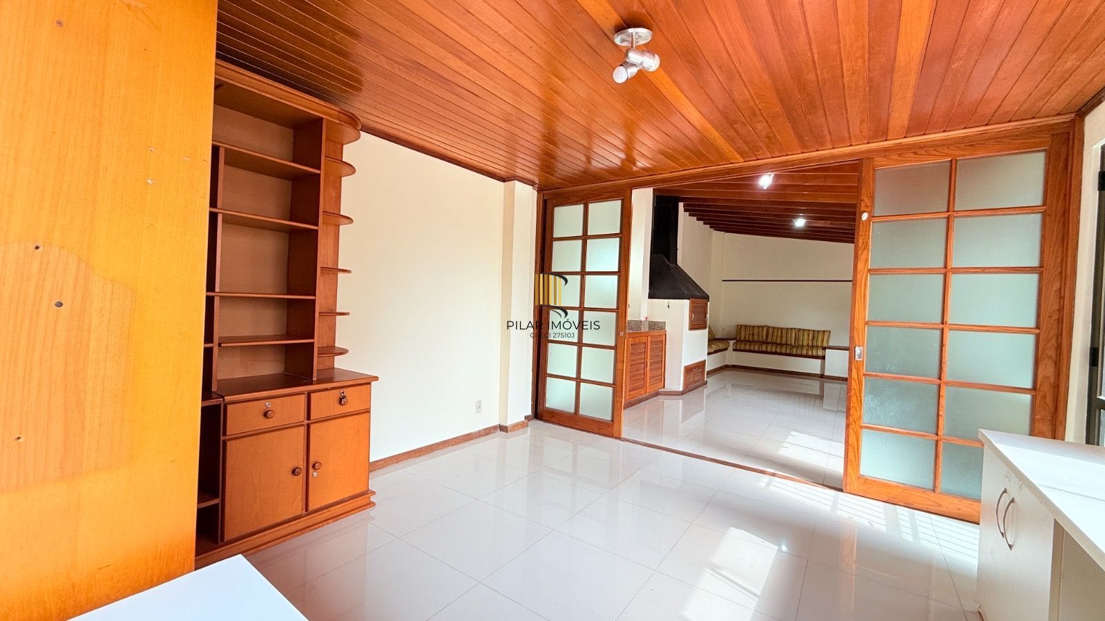 Apartamento de 2 quartos e 2 vagas de garagem no bairro Santana