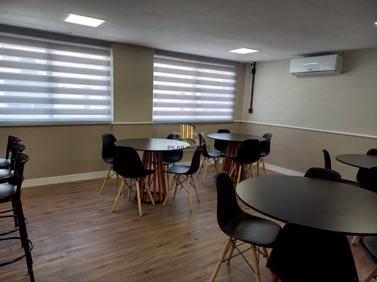 Apartamento de 3 quartos, suíte e 1 vaga de garagem no bairro Petrópolis