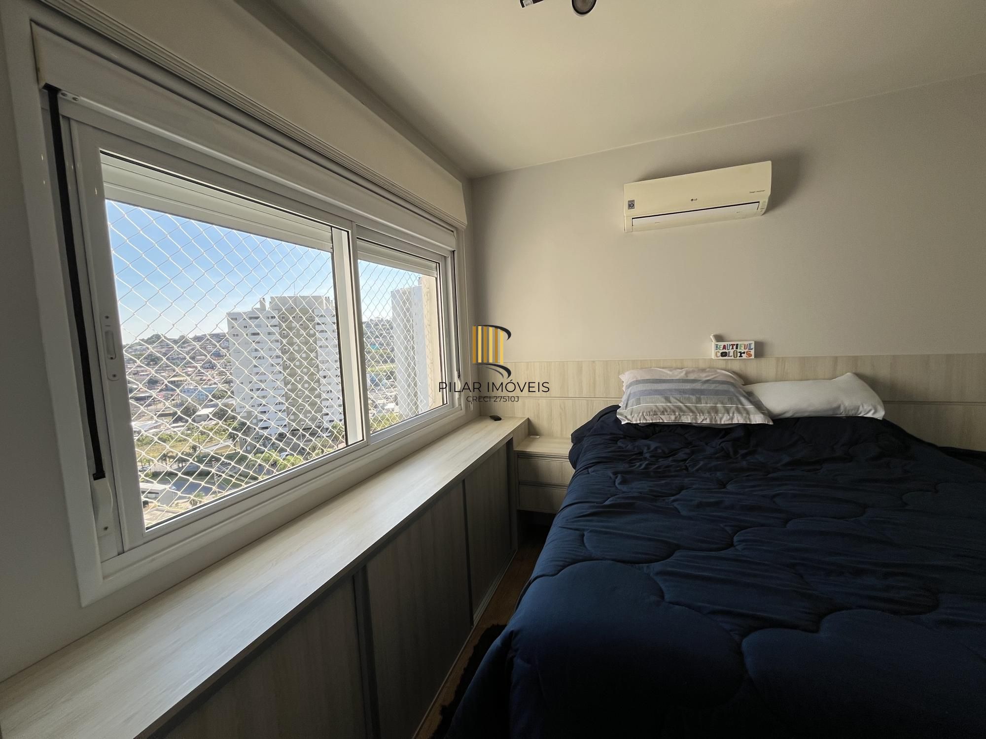 Apartamento de 3 quartos, suite e 2 vagas de garagem no bairro Jardim Carvalho