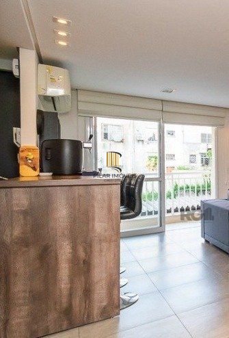 Apartamento 2 dormitórios, sendo 1 suíte, 83 m² de área privativa e 2 vaga(s) de garagem. Localizado na Rua/Av. Mario Guedes de Oliveira, no bairro Bom Fim em Porto Alegre.	