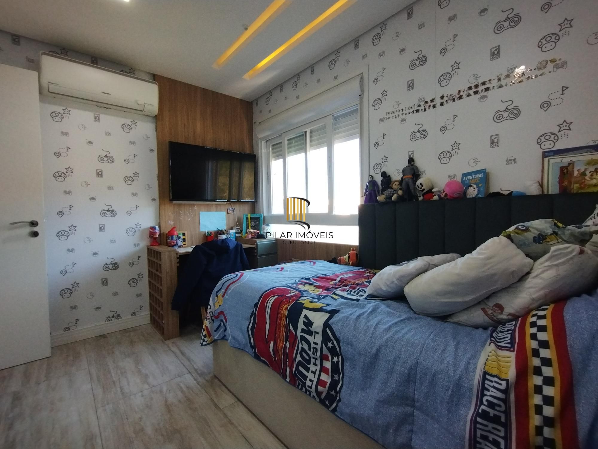 Apartamento 3 dormitórios no bairro Menino Deus