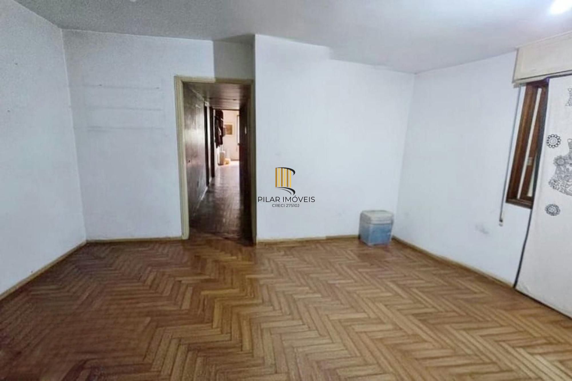 Apartamento de 3 quartos, suíte e 1 vaga de garagem no bairro Petrópolis