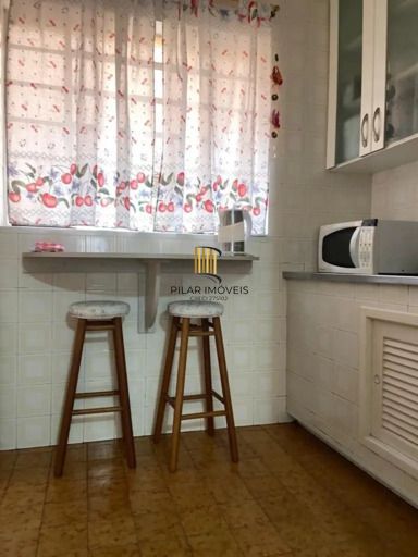 Apartamento de 1 dormitório no bairro Menino Deus em Porto Alegre