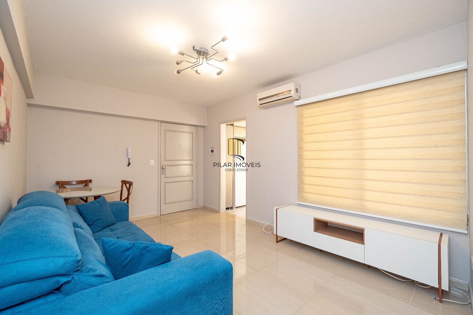 Apartamento de 1 dormitório, semi mobiliado, pronto para morar e com vaga Centro