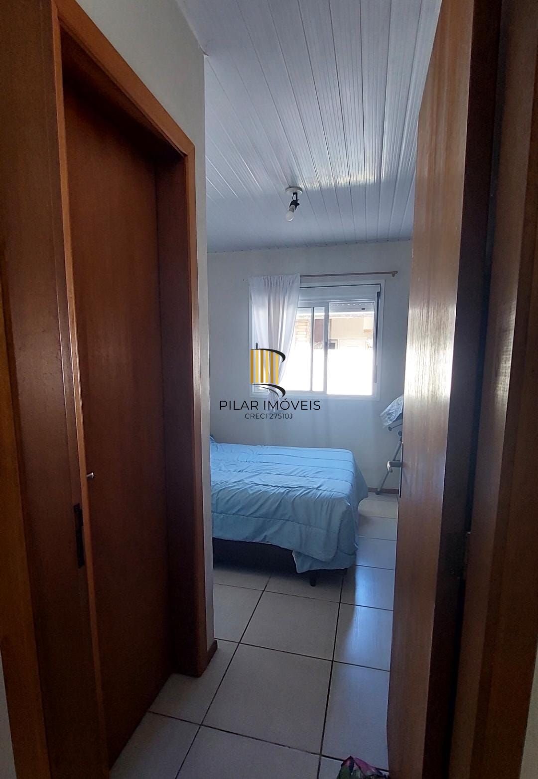 Casa em condomínio no bairro Hípica - 2 dormitórios - 1 Vaga