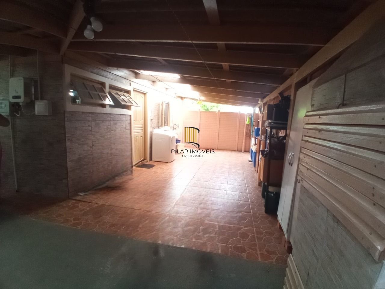 Casa no bairro Hípica - 2 dormitórios