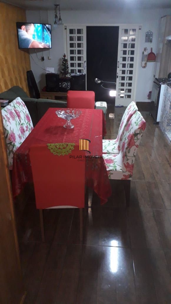 Casa  no bairro Restinga 3 dormitórios