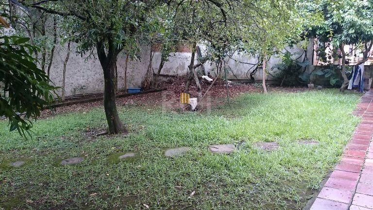 Casa com 4 dormitórios no Bairro Guarujá