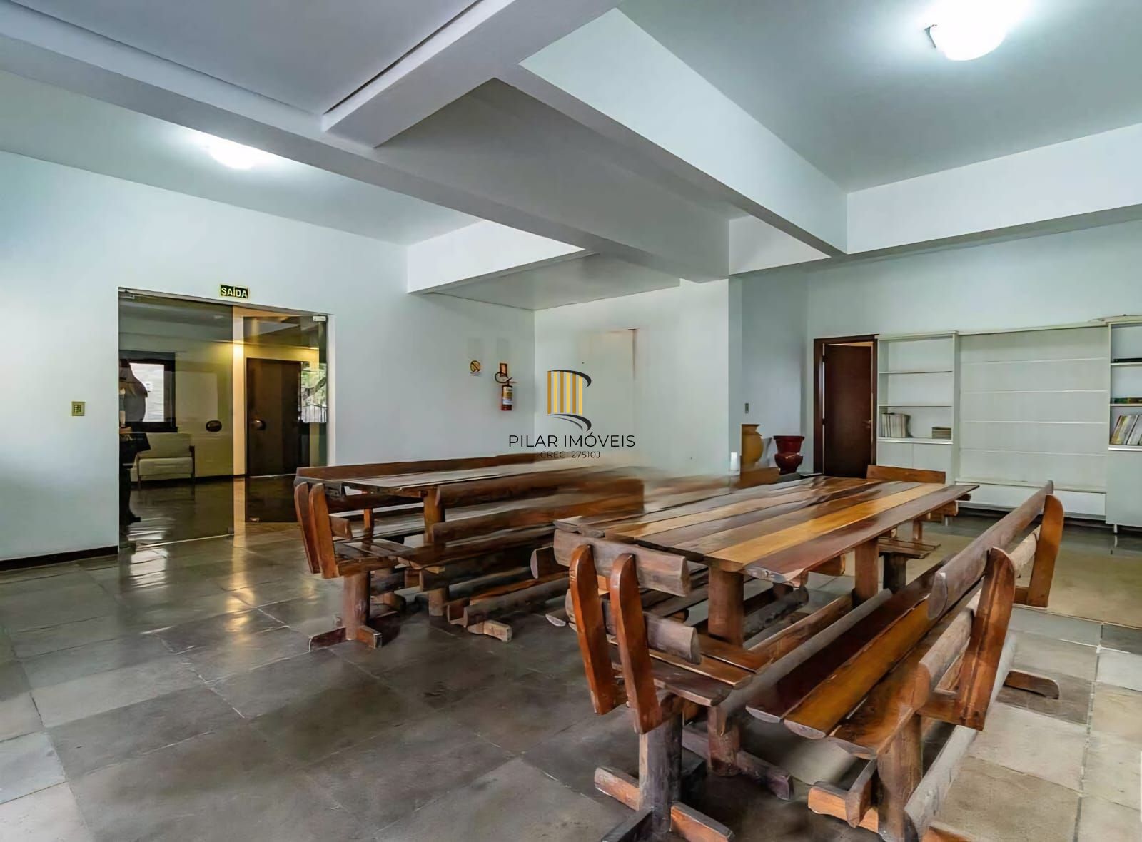 Apartamento no Bairro Jardim Lindóia -3 DORMITÓRIOS - 1 SUÍTE - 1 VAGA