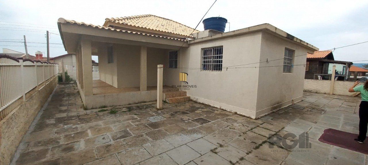 Casa em Pinhal - 5 dormitórios - FINANCIÁVEL