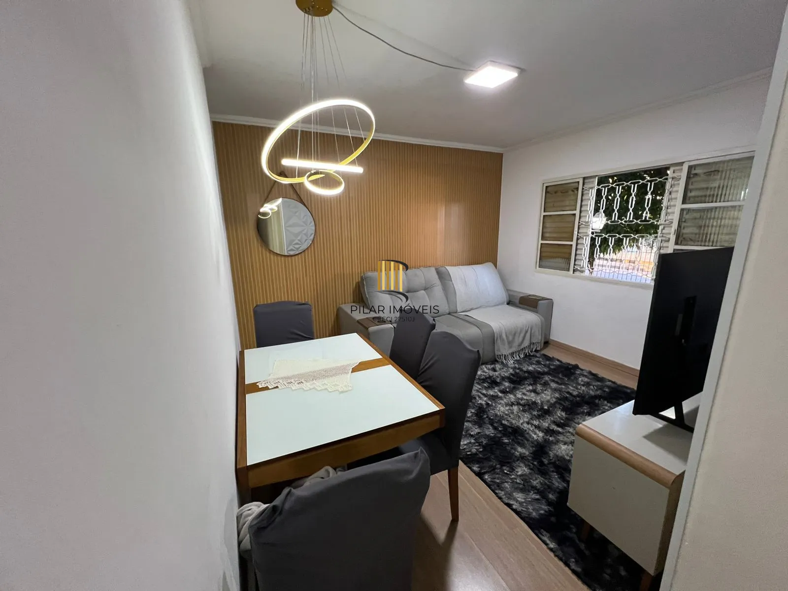 Lindo Apartamento Localizado no Bairro restinga de 2 dormitórios
