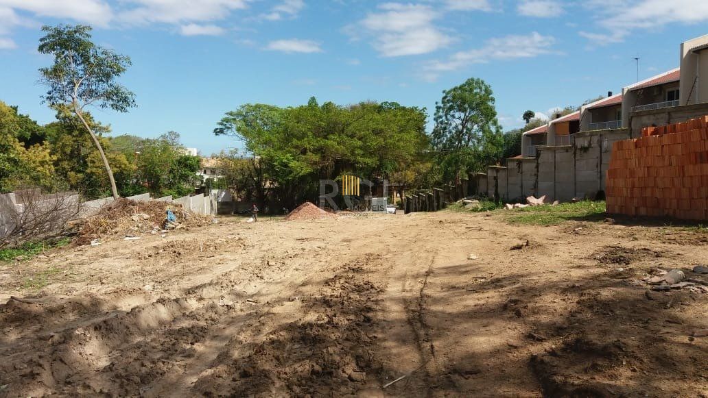 Terreno no bairro Pedra Redonda