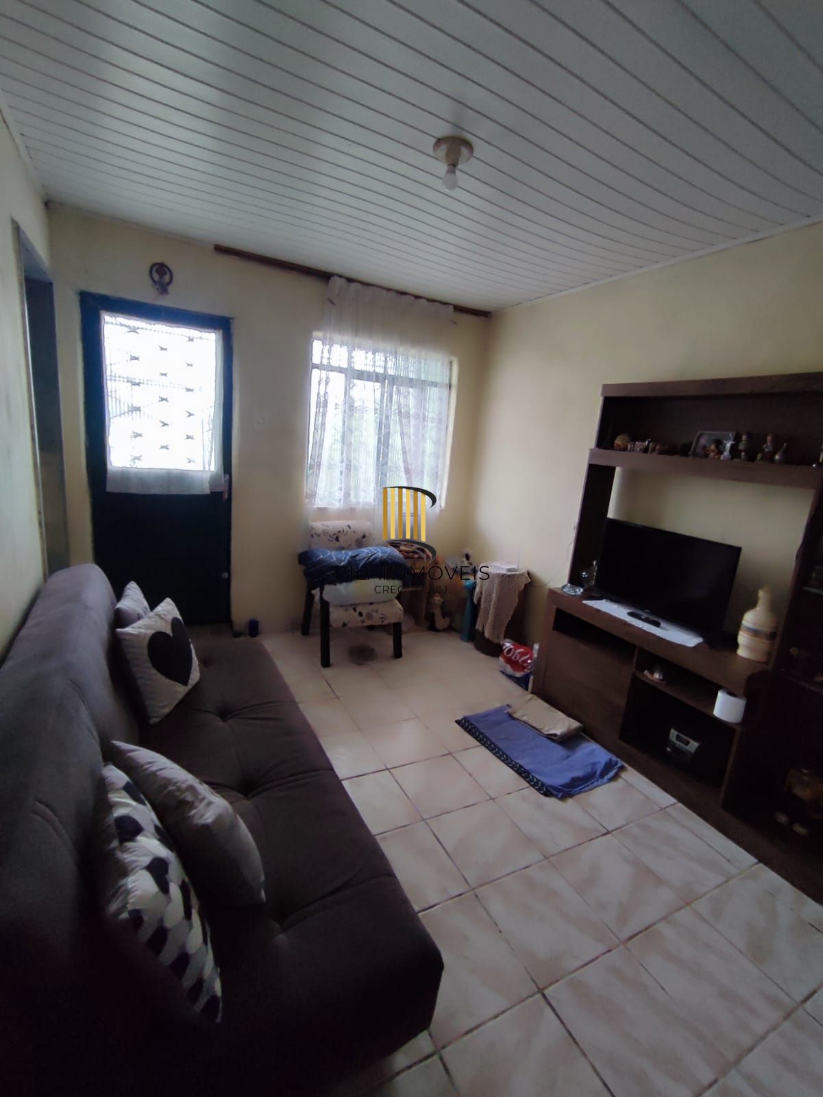 Casa de 3 dormitórios - Bairro restinga