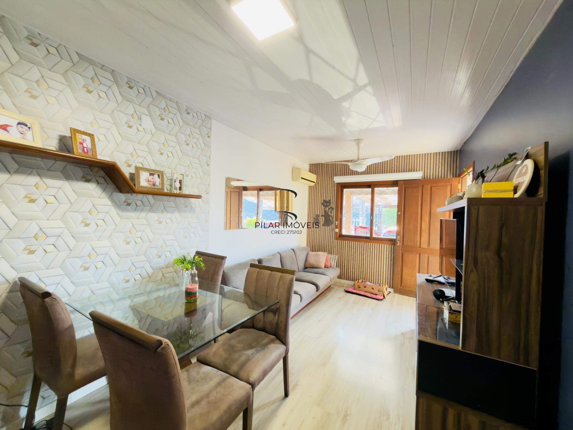 Casa no bairro Hípica - Moradas do Sul - 2 dormitórios