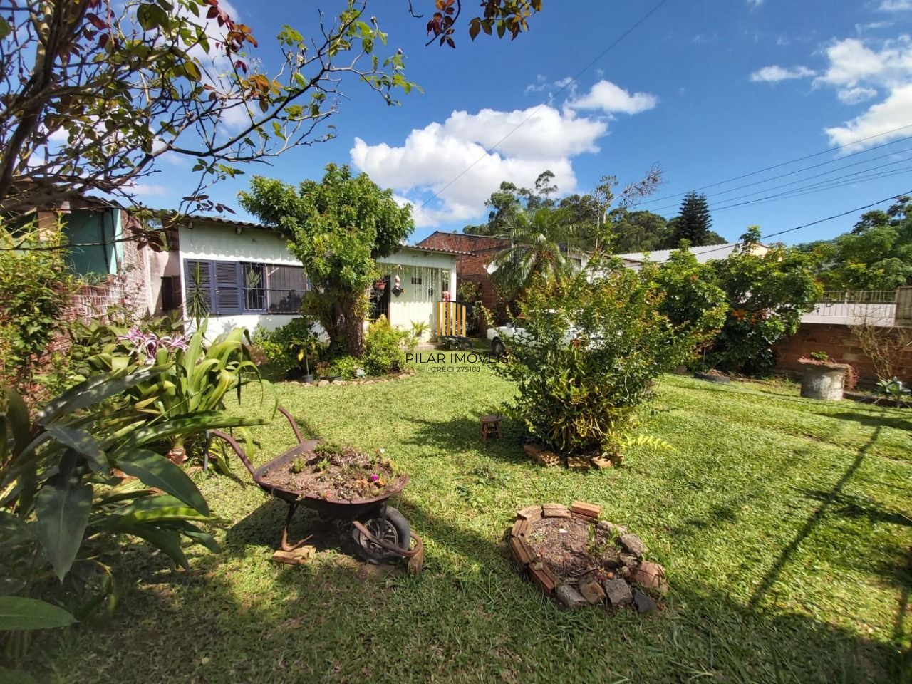 Casa no bairro Belém Novo - 2 dormitórios - Pilar Imóveis