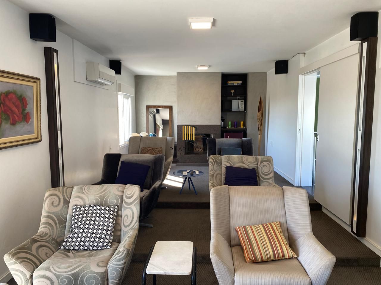 Casa em Ipanema com 4 Dormitórios sendo 3 Suíte