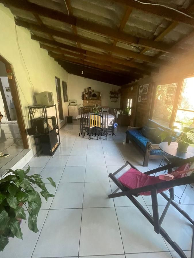 Casa 2 dormitórios bairro Lami