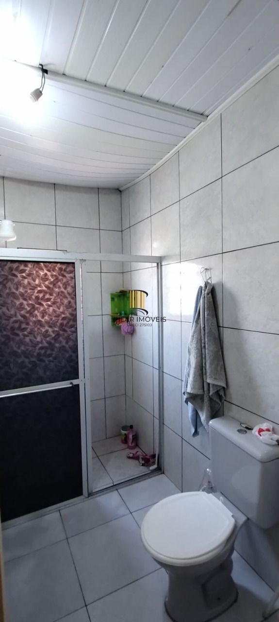 Casa no bairro Restinga - 5 dormitórios