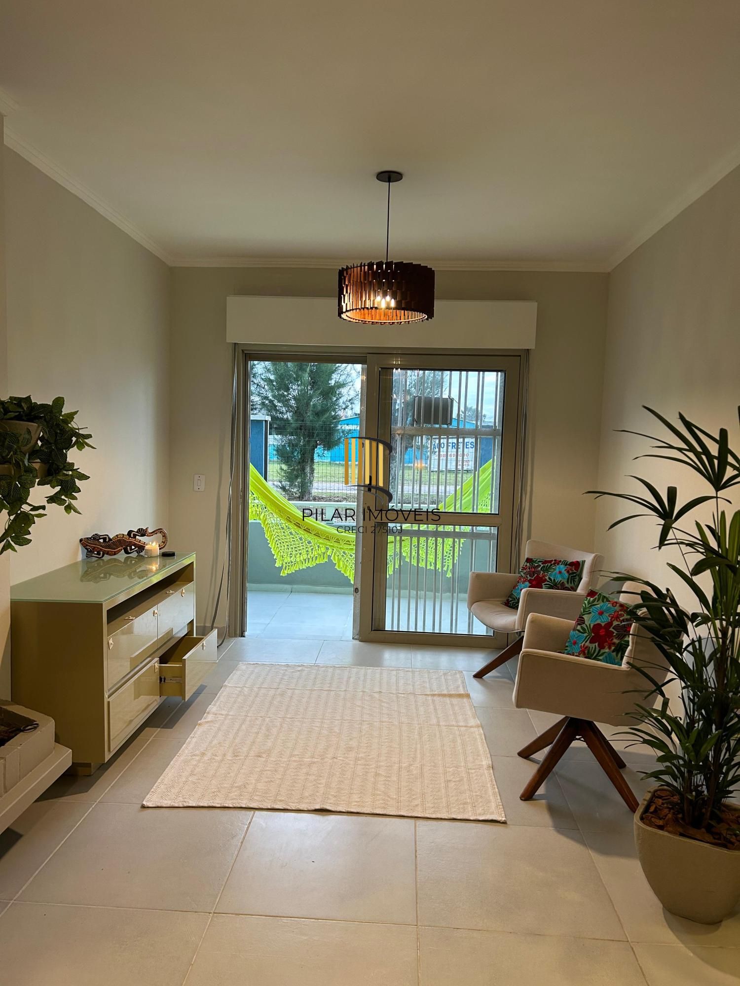 Ótimo apartamento de 3 dormitórios em Capão Novo