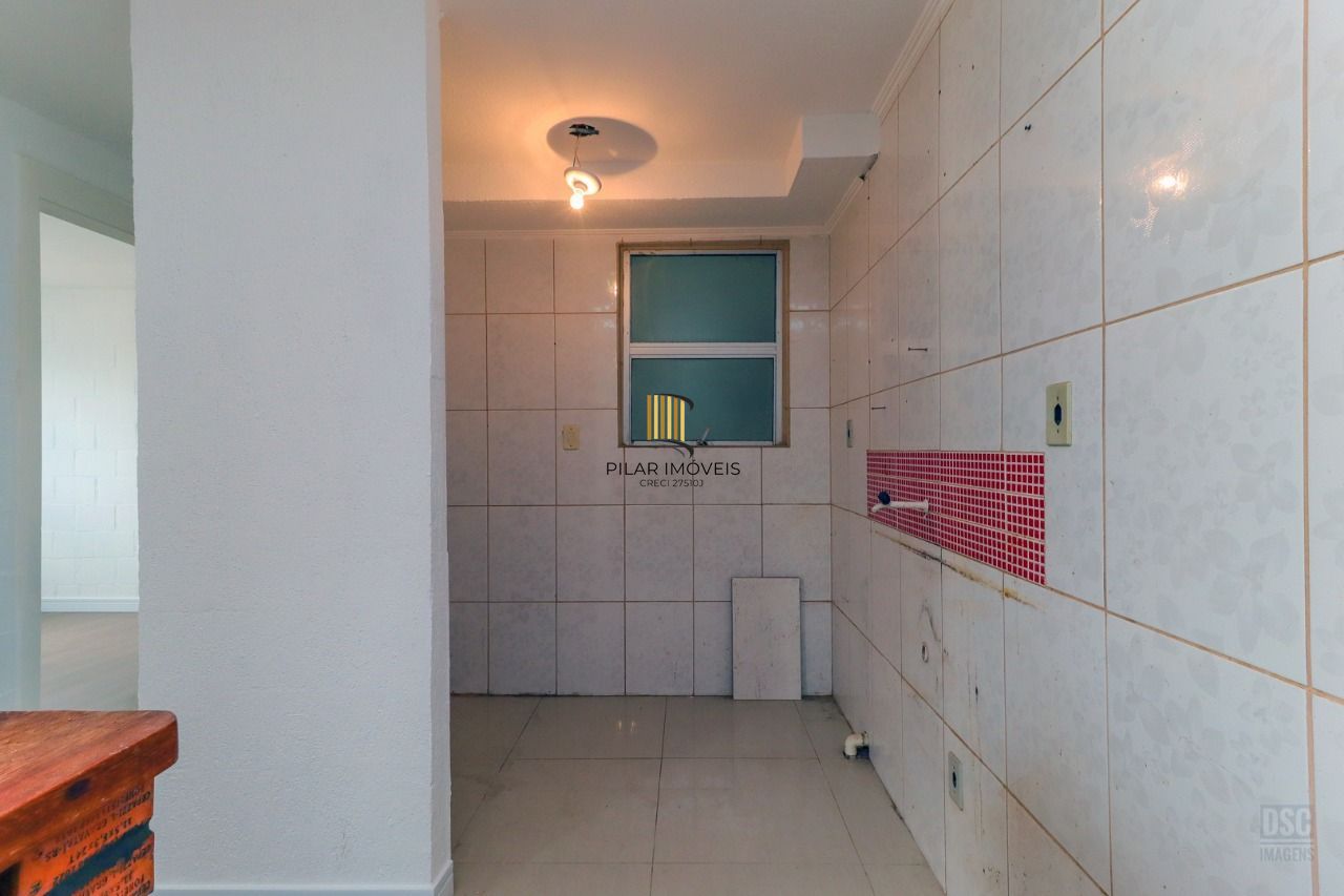 Apartamento no bairro Campo Novo - 2 dormitórios - 1 vaga de garagem
