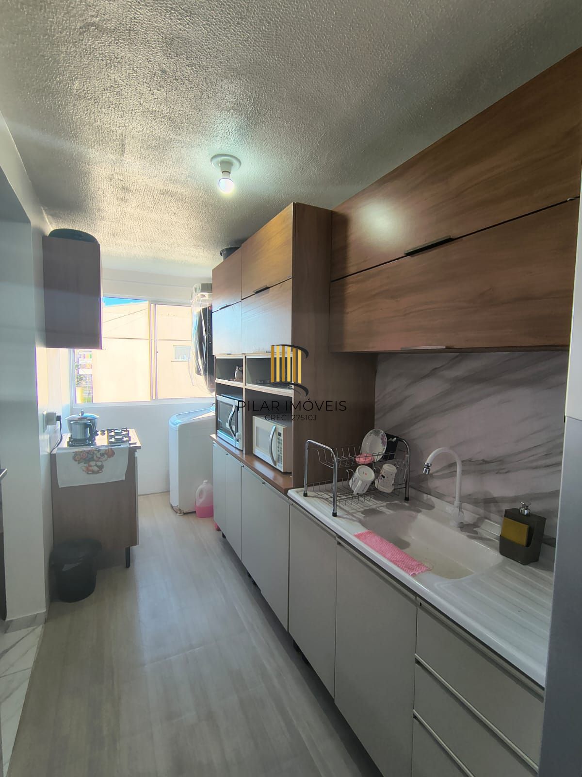 Apartamento de 2 dormitórios na Restinga