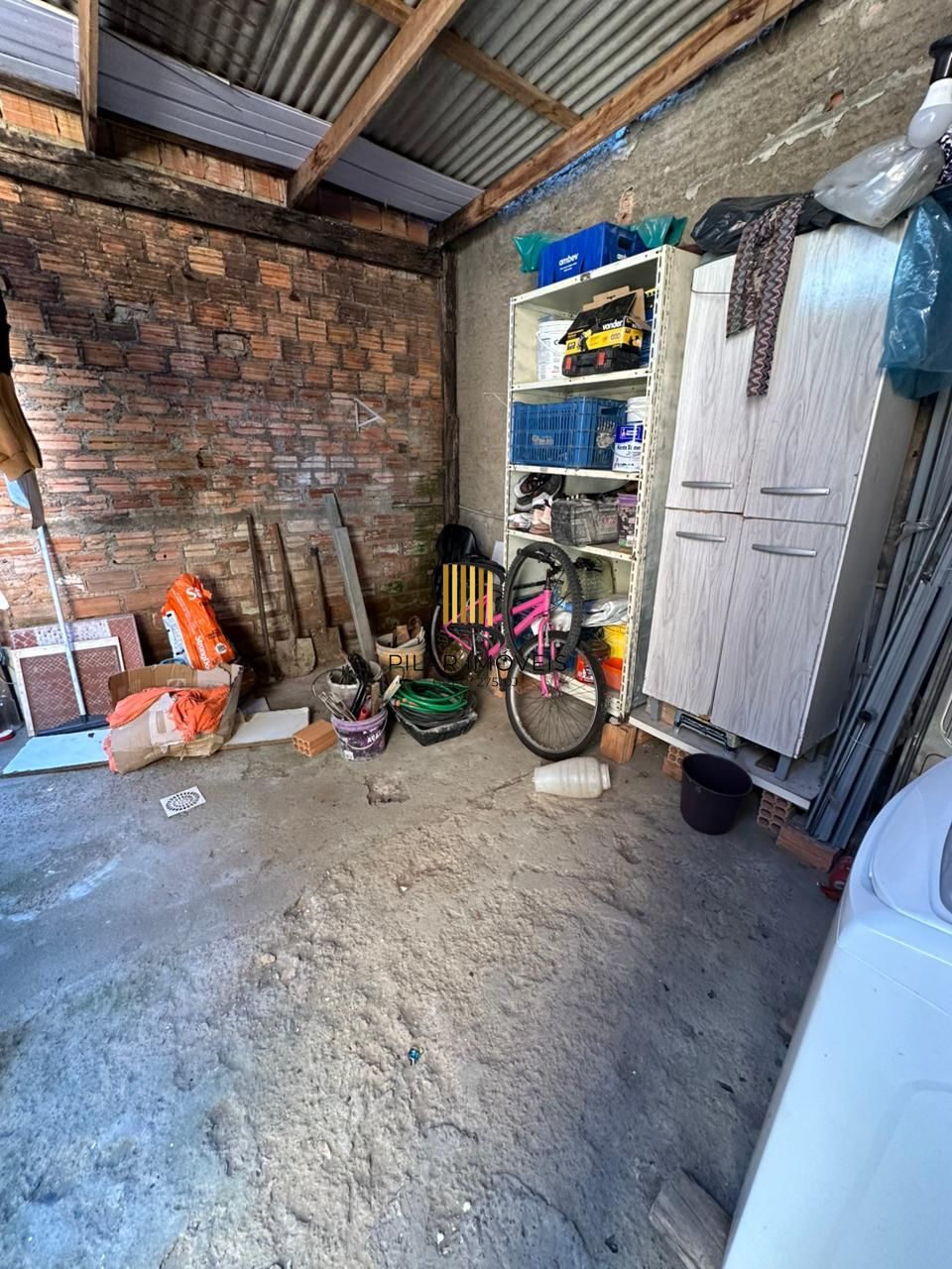 CASA NO BAIRRO RESTINGA