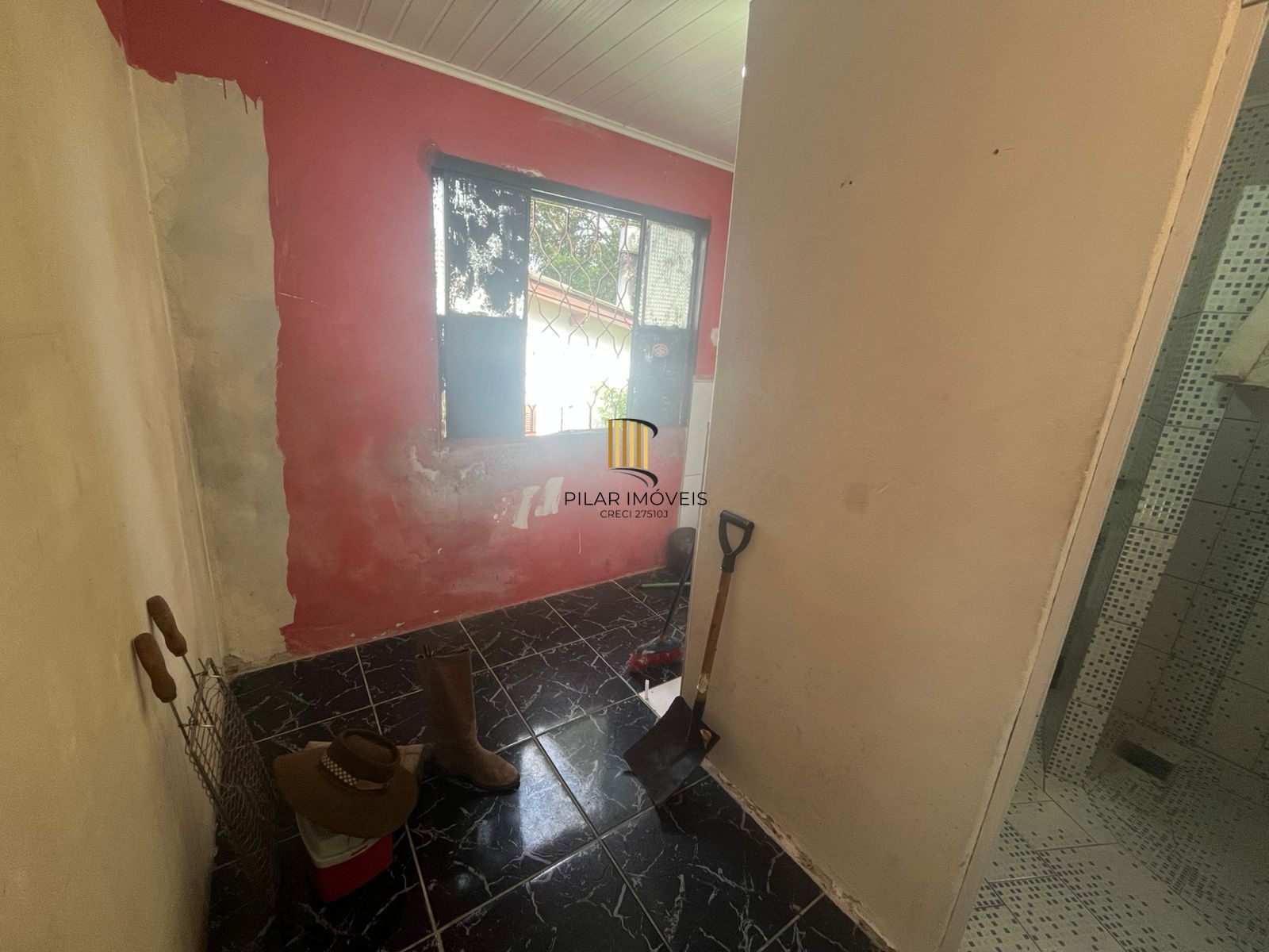 Casa no Bairro Vila Nova - 2 Dormitórios - 2 vaga de garagem