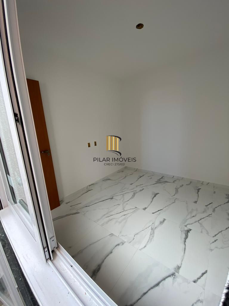 Linda Casa térrea de 2 Dormitórios sendo um suite Localizada no Ipanema Residence Park
