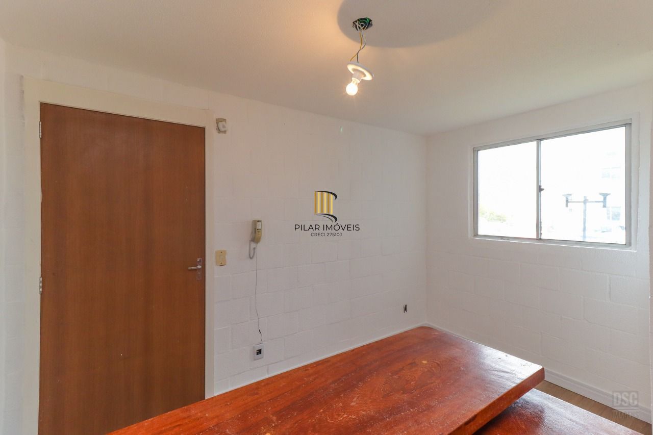 Apartamento no bairro Campo Novo - 2 dormitórios - 1 vaga de garagem