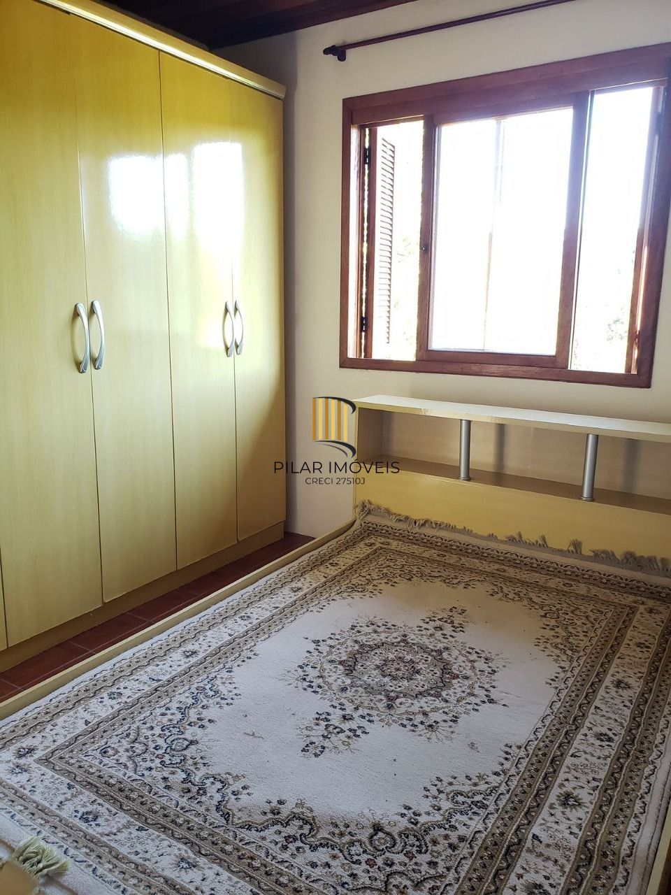 Casa para Venda - 300m², 5 dormitórios, 4 vagas - Vila Nova