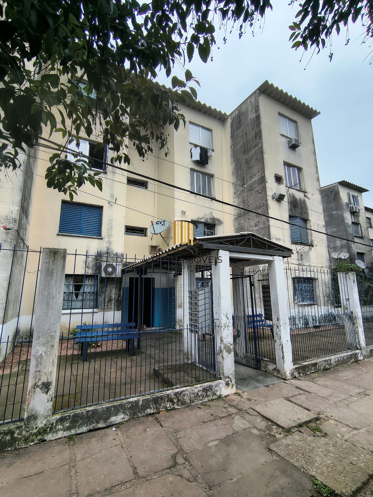 Apartamento de 2 dormitórios na Restinga