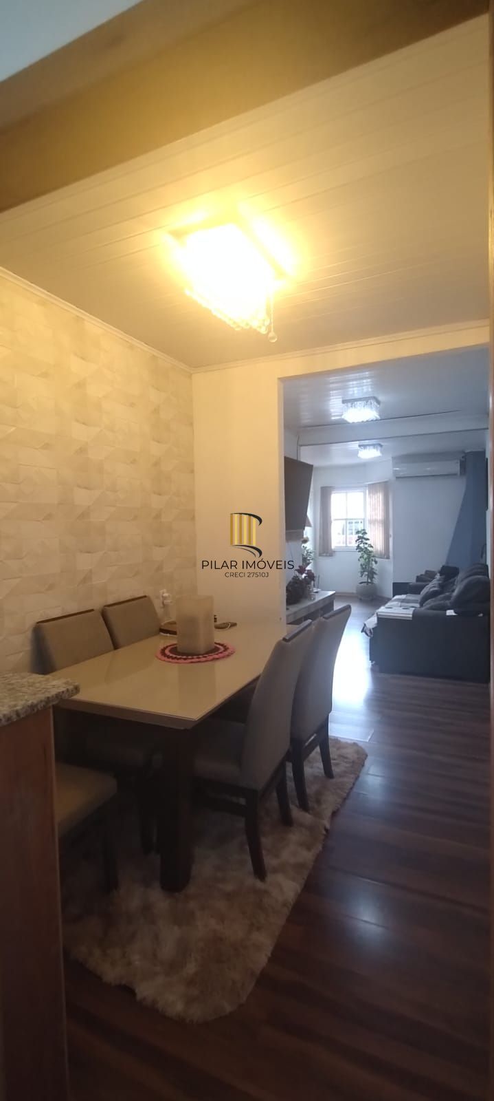 Casa no bairro Restinga - 2 dormitórios