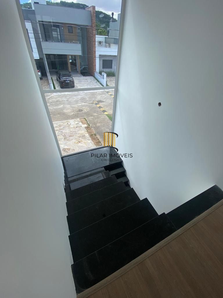 Casa de Condomínio 3 dormitórios no bairro Aberta dos Morros