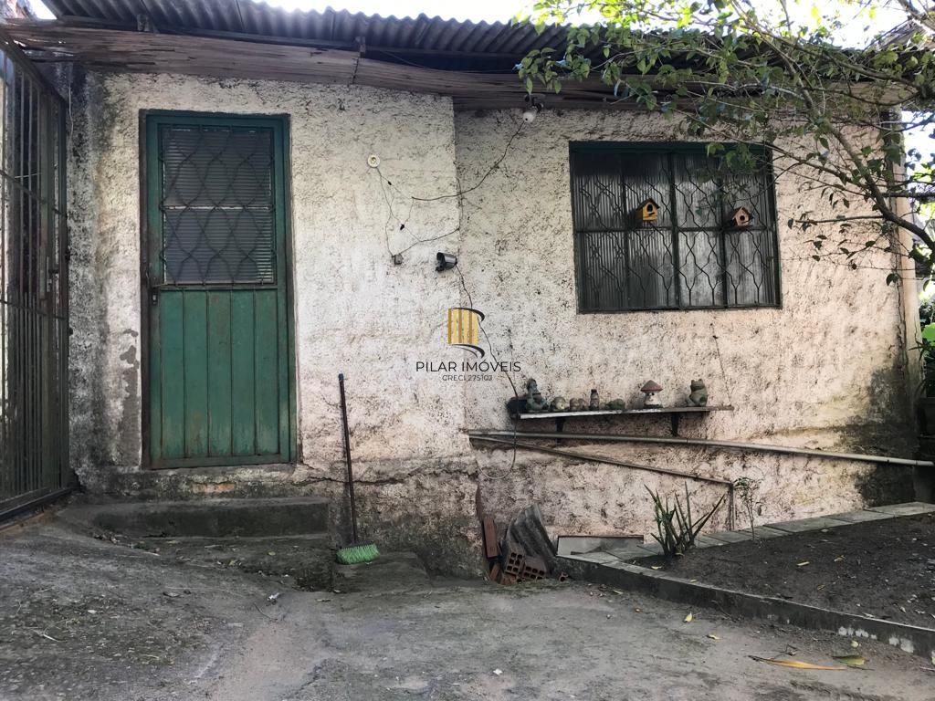 Casa no bairro Vila Nova - 4 dormitórios