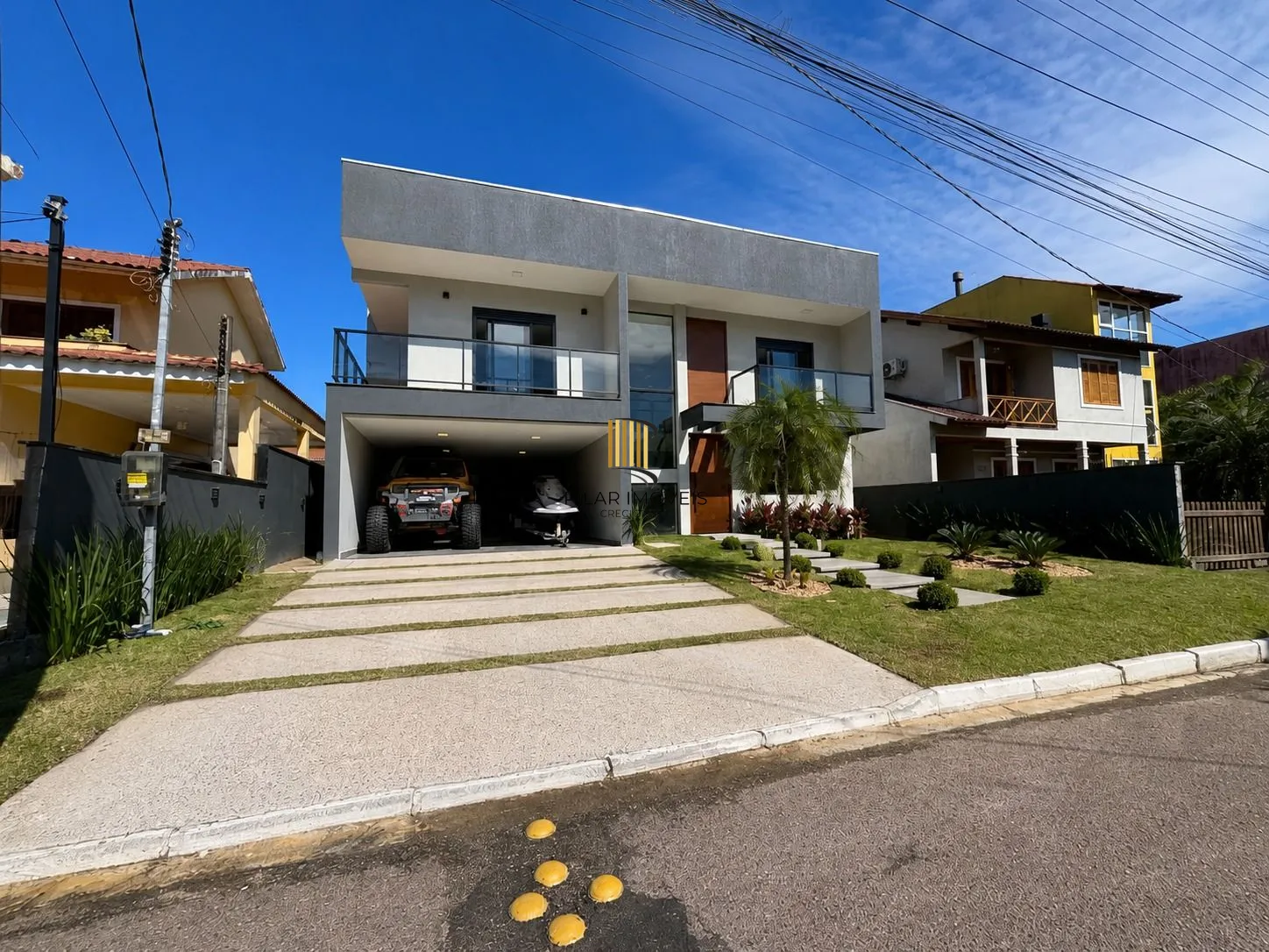 Conforto e Exclusividade no Cantegril: 3 Dormitórios, Suíte e Garagem Dupla