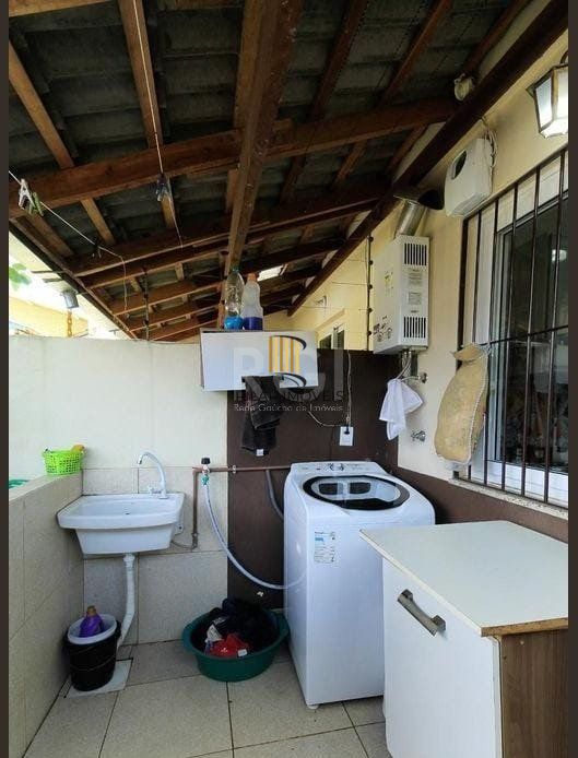 Casa 2 dormitórios no bairro Aberta dos Morros