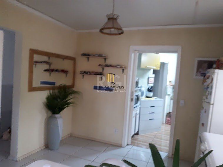 Casa com 4 dormitórios no bairro Vila Nova
