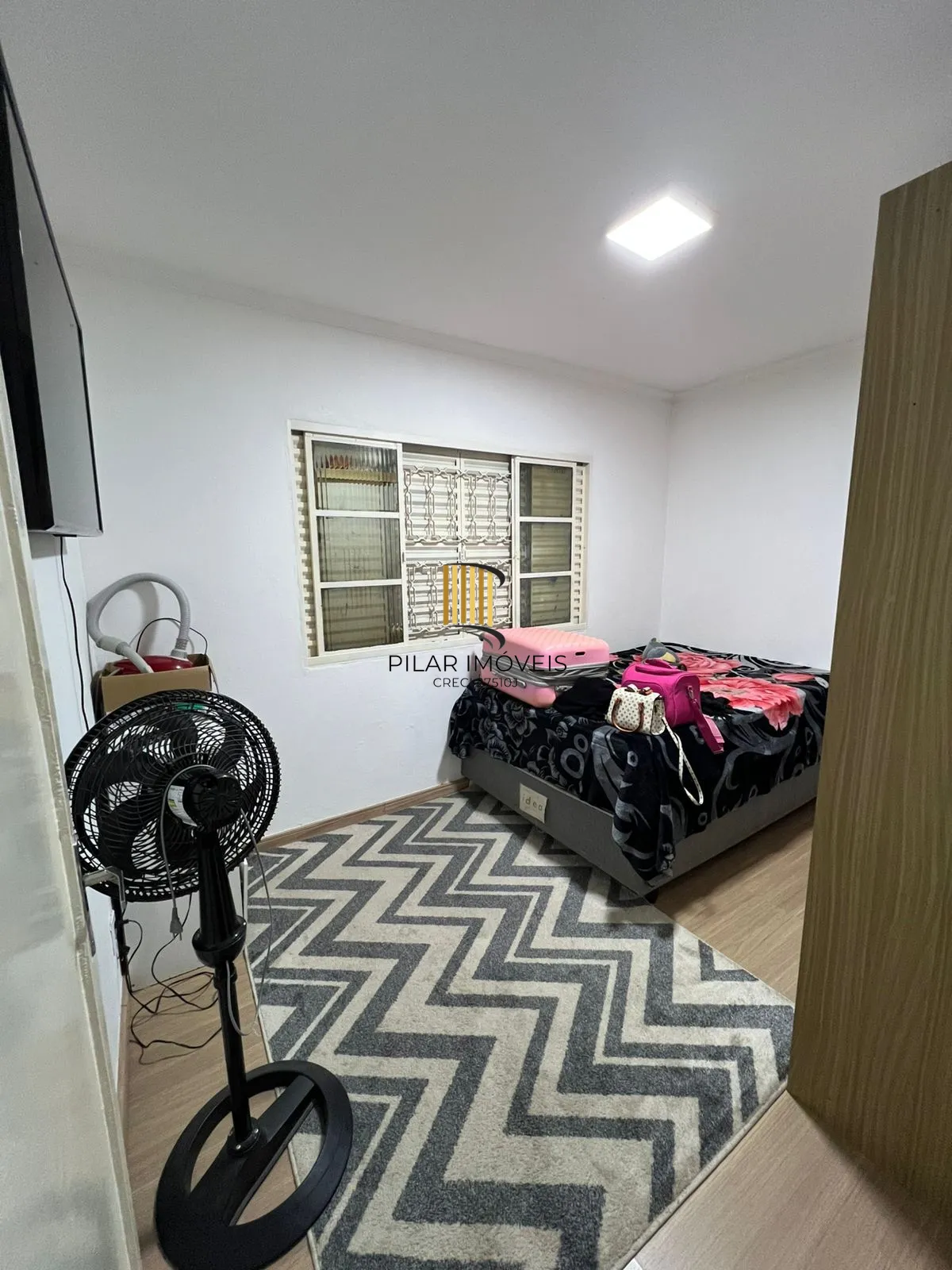 Lindo Apartamento Localizado no Bairro restinga de 2 dormitórios