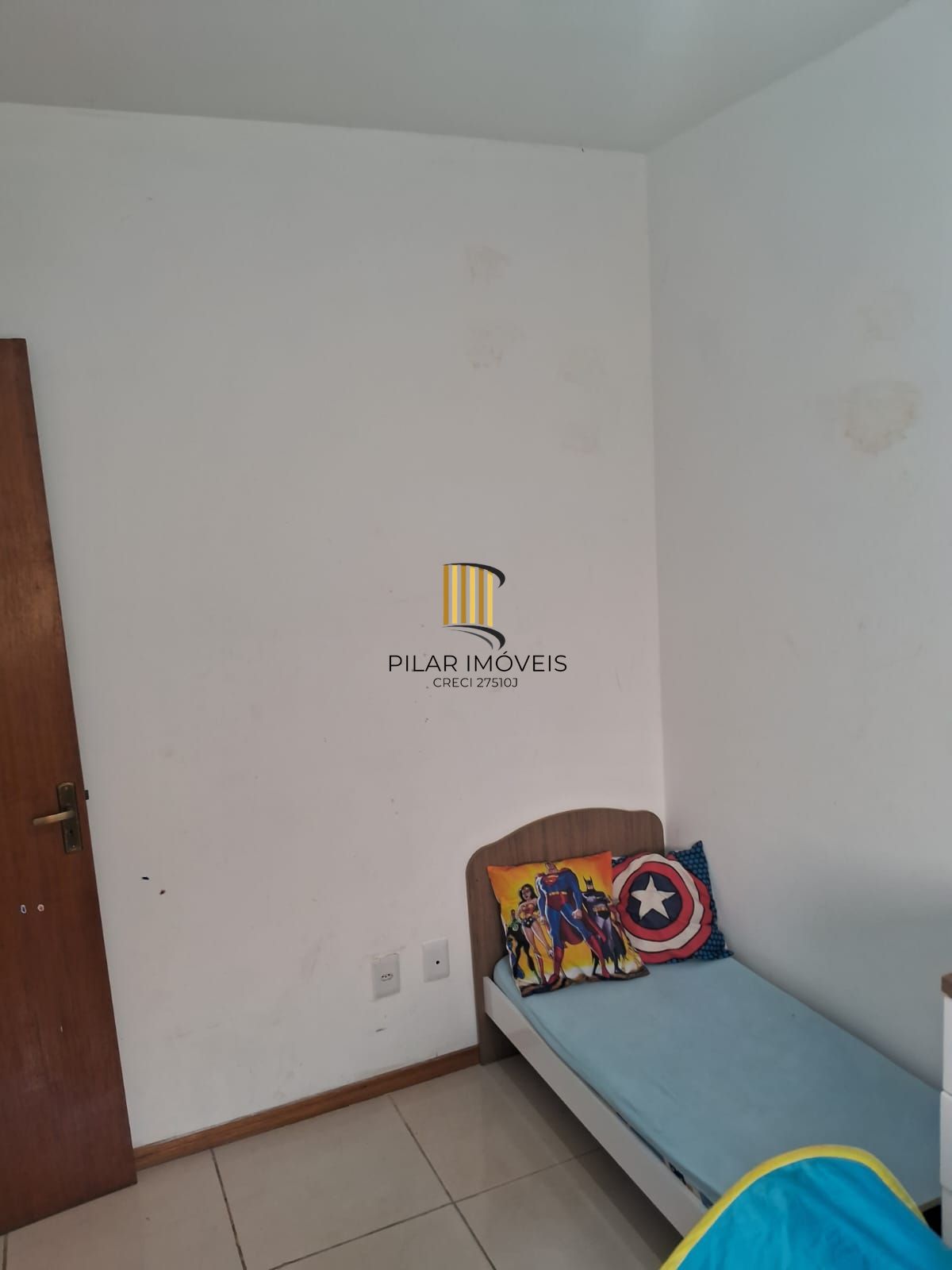 Casa de condomínio 2 dormitórios- Aberta Dos Morros