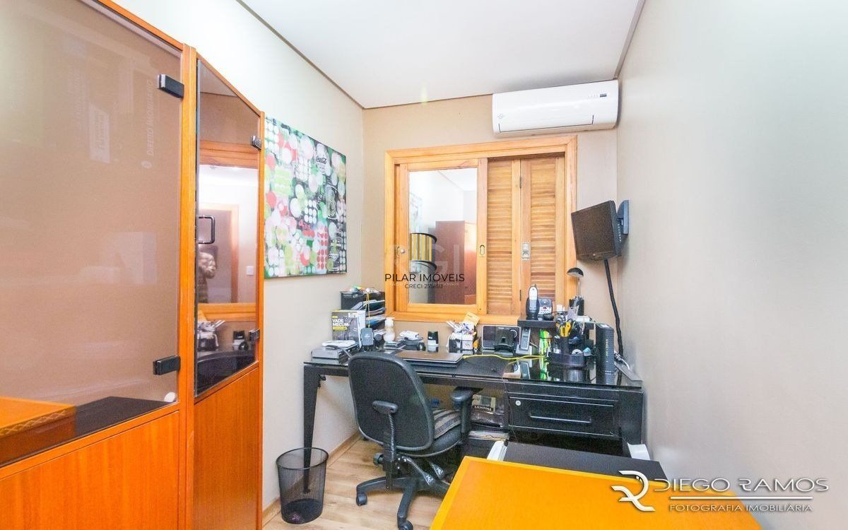 Casa no bairro Hípica - 3 dormitórios - Moradas do Sul